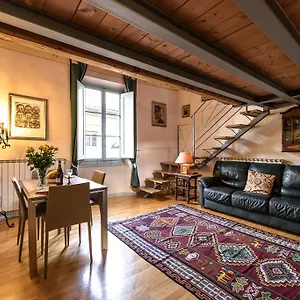 Loft Duomo Cathedral With Lift Apartment